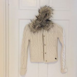 New with tags! Abercrombie sweater with fur trim